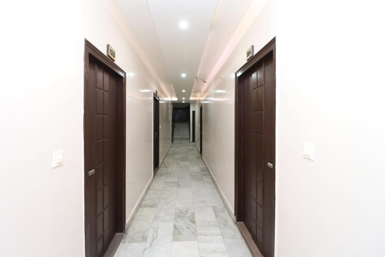 לודהיאנה Oyo 29637 Hotel Kakkar מראה חיצוני תמונה